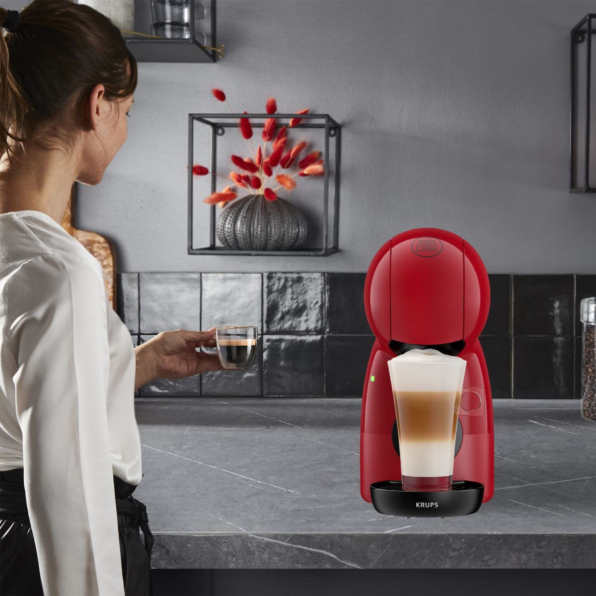Cafetera Krups Dolce Gusto Piccolo Roja
