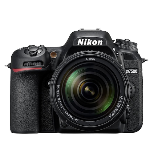 Cámara Nikon D7500 KIT W/18-140 Len