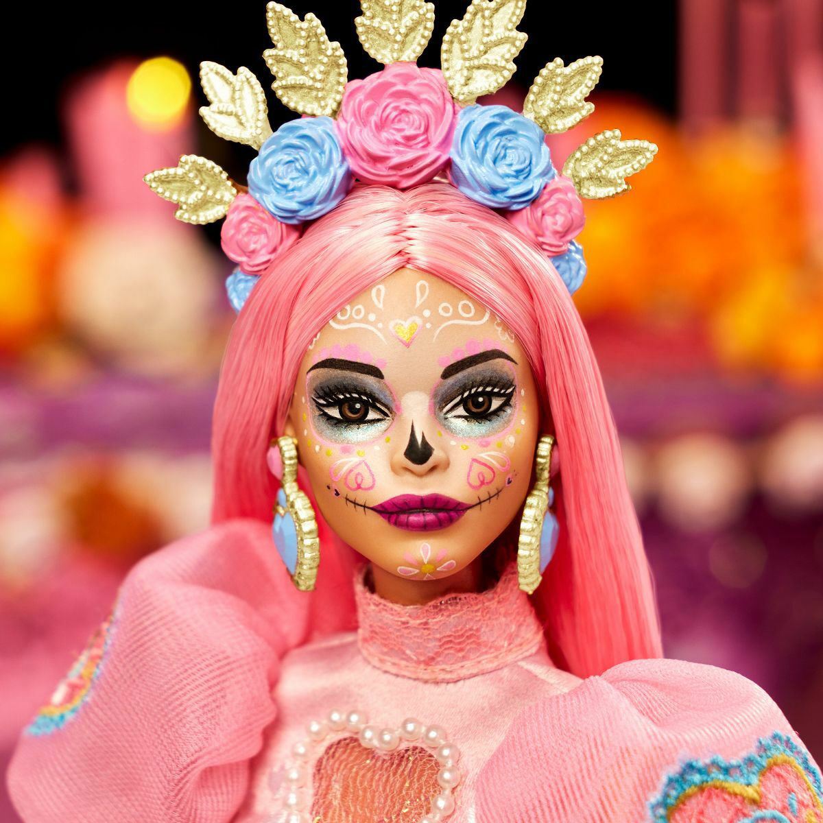 Barbie Signature Muñeca de Colección Día de Muertos Premium x Pink Magnolia 2023