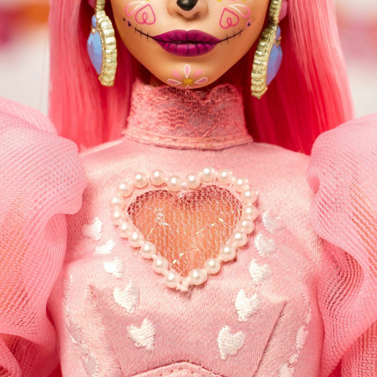 Barbie Signature Muñeca de Colección Día de Muertos Premium x Pink Magnolia 2023