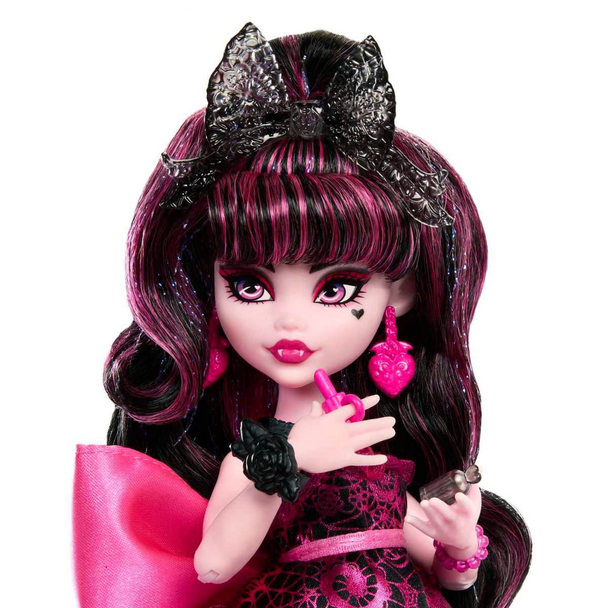 Muñeca Monster High Baile Monstruoso Draculaura