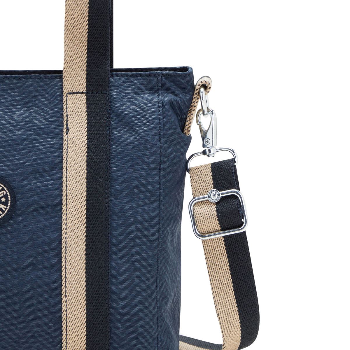 Bolsa Kipling color azul marino modelo KI3572Y36