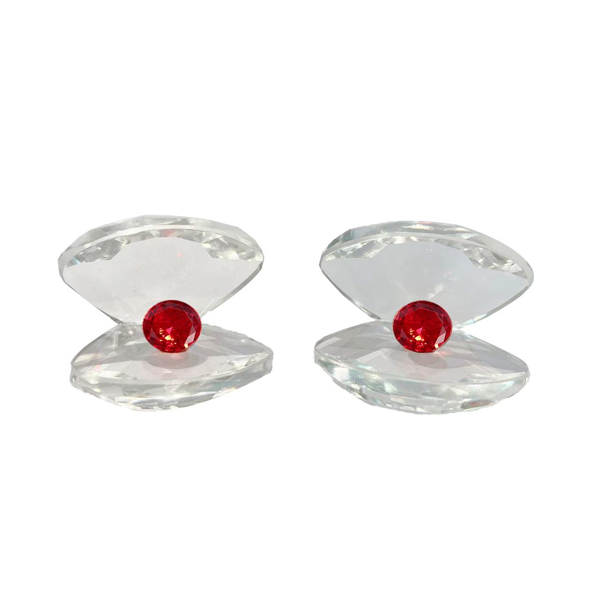 Concha de Cristal Con Diamante Rojo