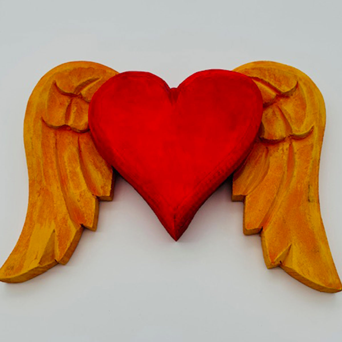 Corazón Madera Alas Casta Santa