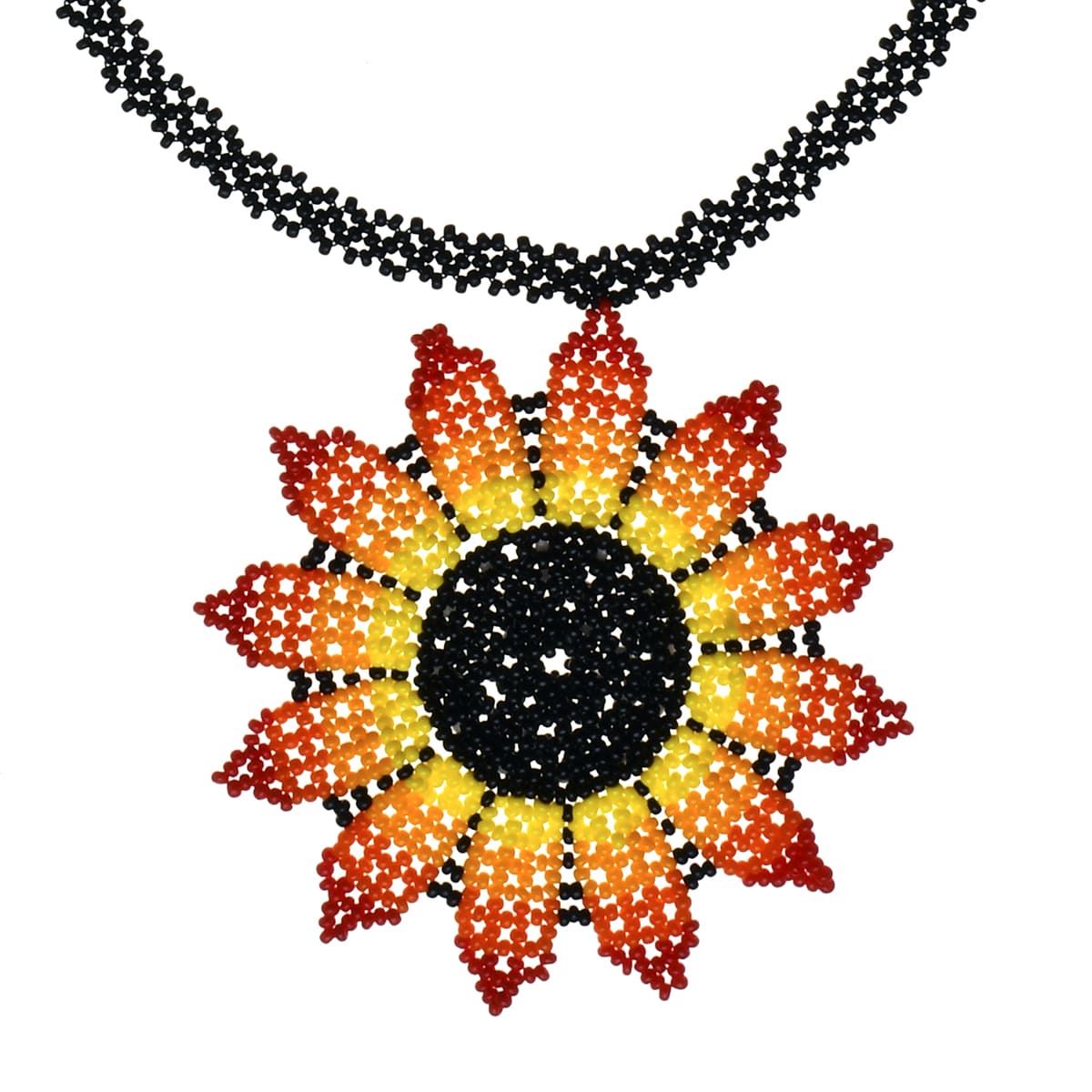 Collar Flor Chaquira Artesanal