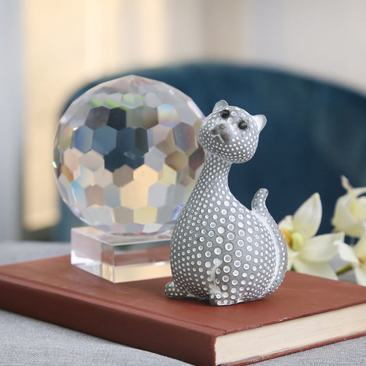 Gato Con Manchas Gris