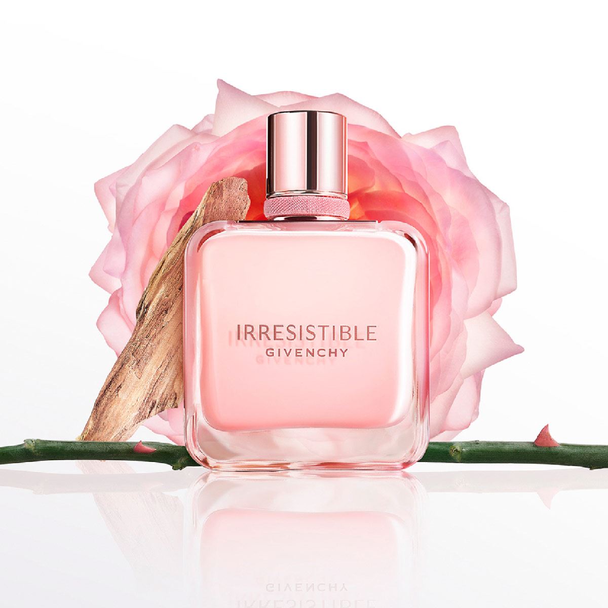 Fragancia para mujer Irresistible Eau de Parfum Rose Velvet 80 ml.
