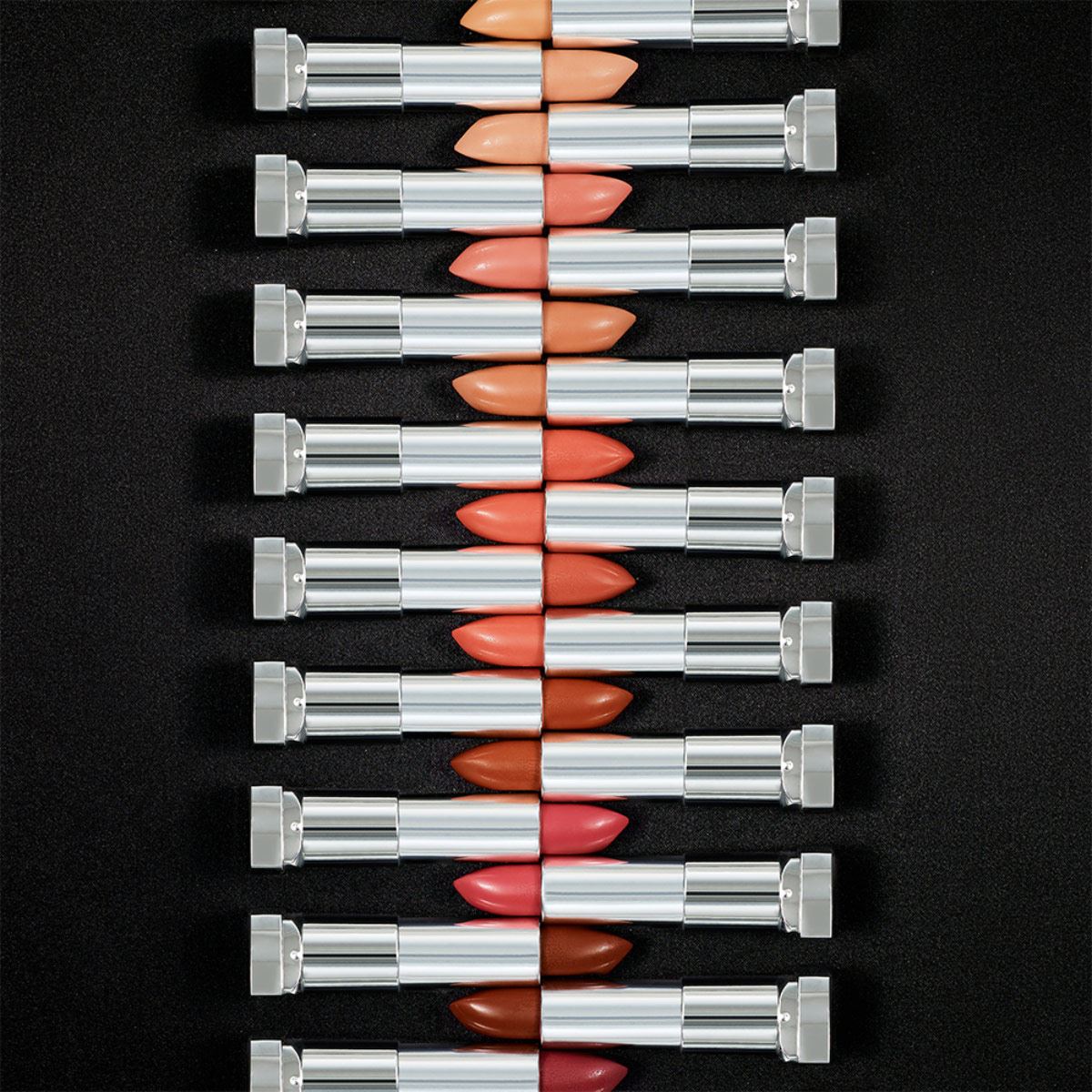 Labial Maybelline Color Sensational The Creamy Mattes 657 Nude Nuanc 4.2g