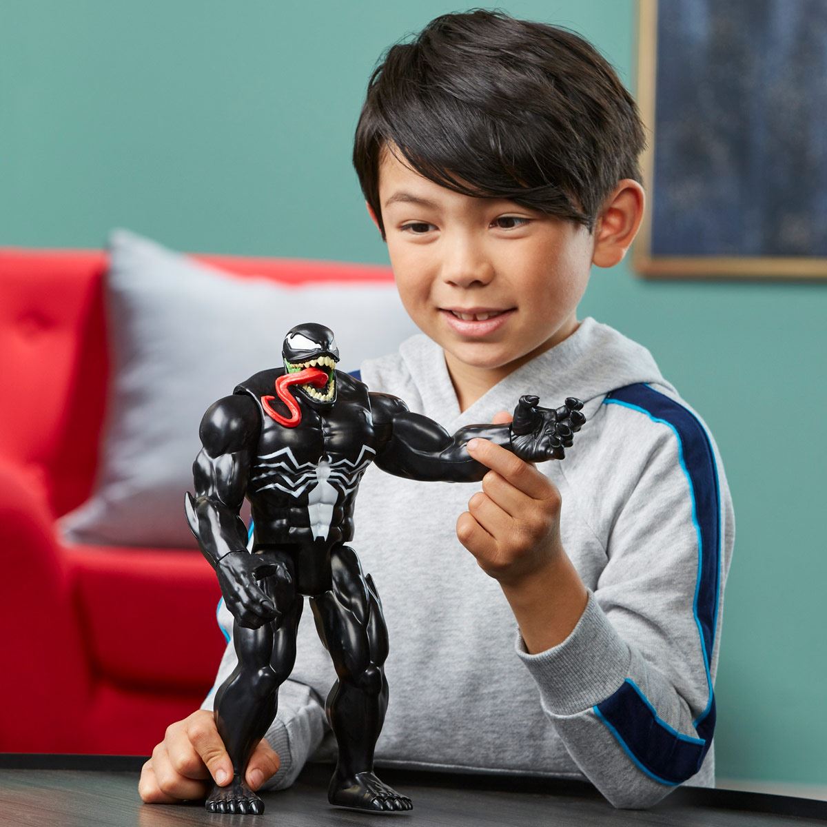 Hasbro Marvel Spider-Man Titan Eroe 12 Pollici - Action Figure Deluxe Spider-Man 2099