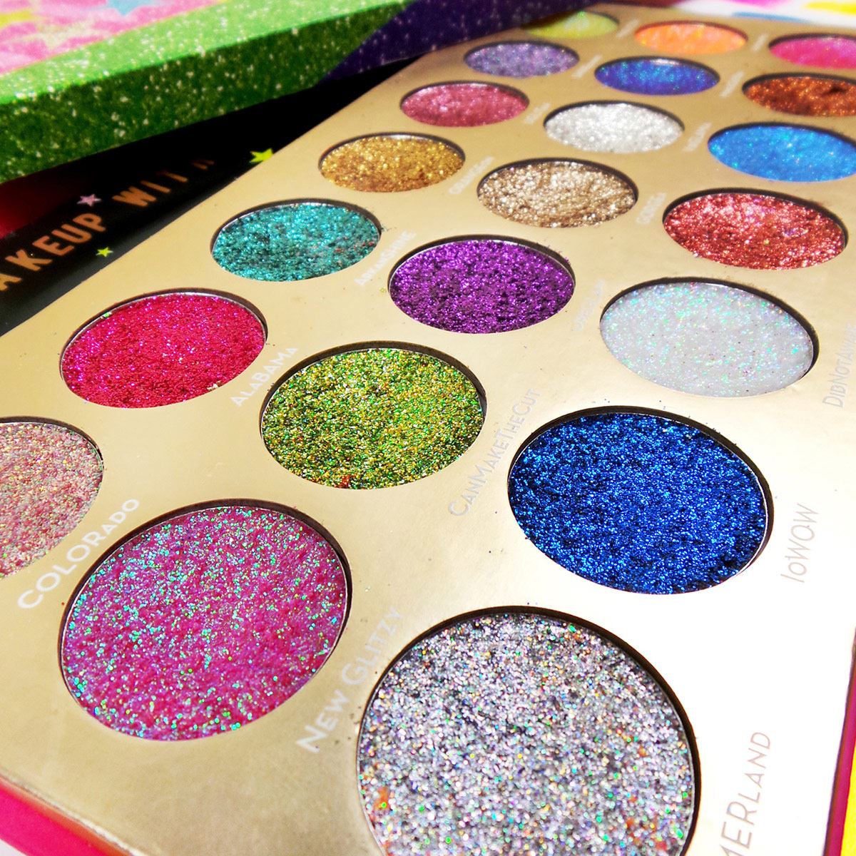 Paleta de Sombras United Shades Of Glitter Rude
