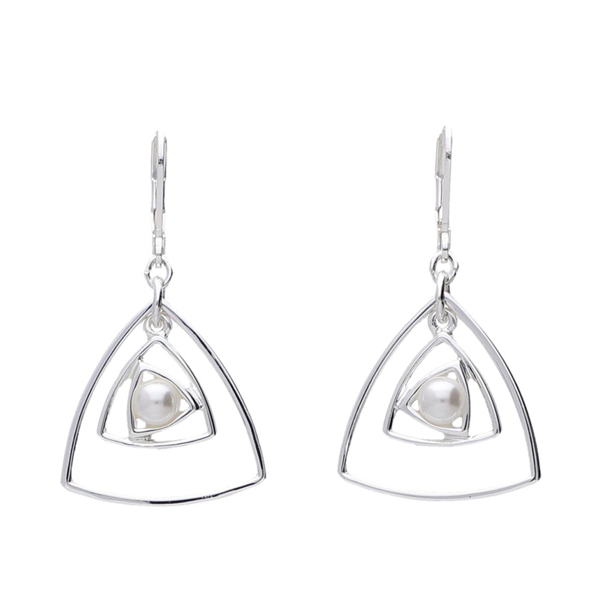Aretes Colgantes Chicos en Forma de Triangulo Youre Invited