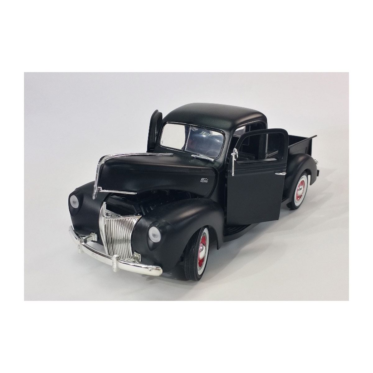 1:18 1940 Ford Pickup
