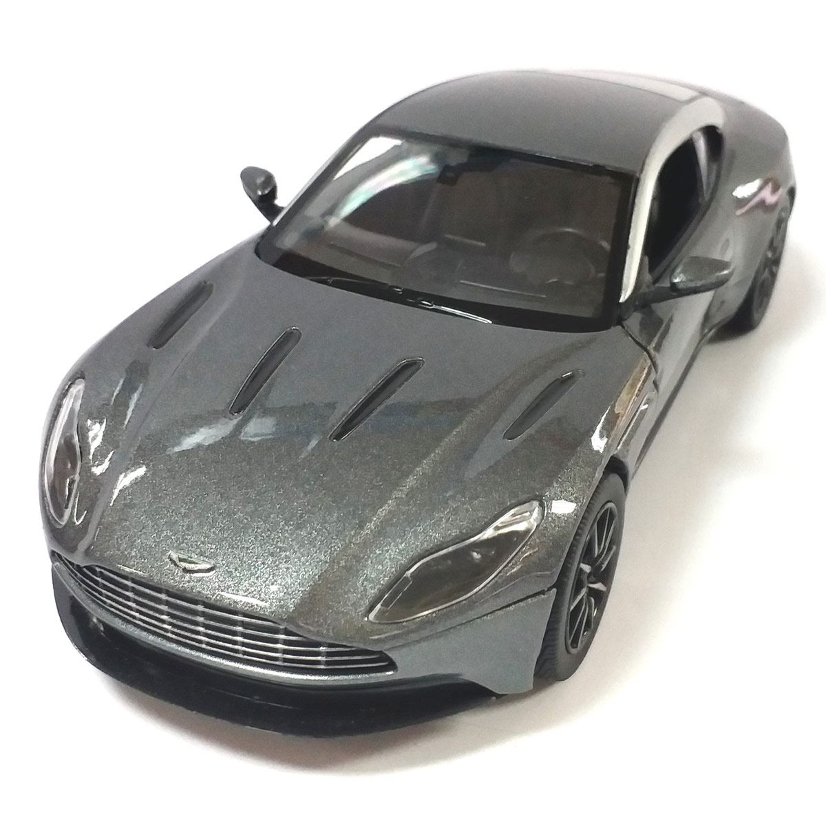 Carro de colección Aston Martin Db11