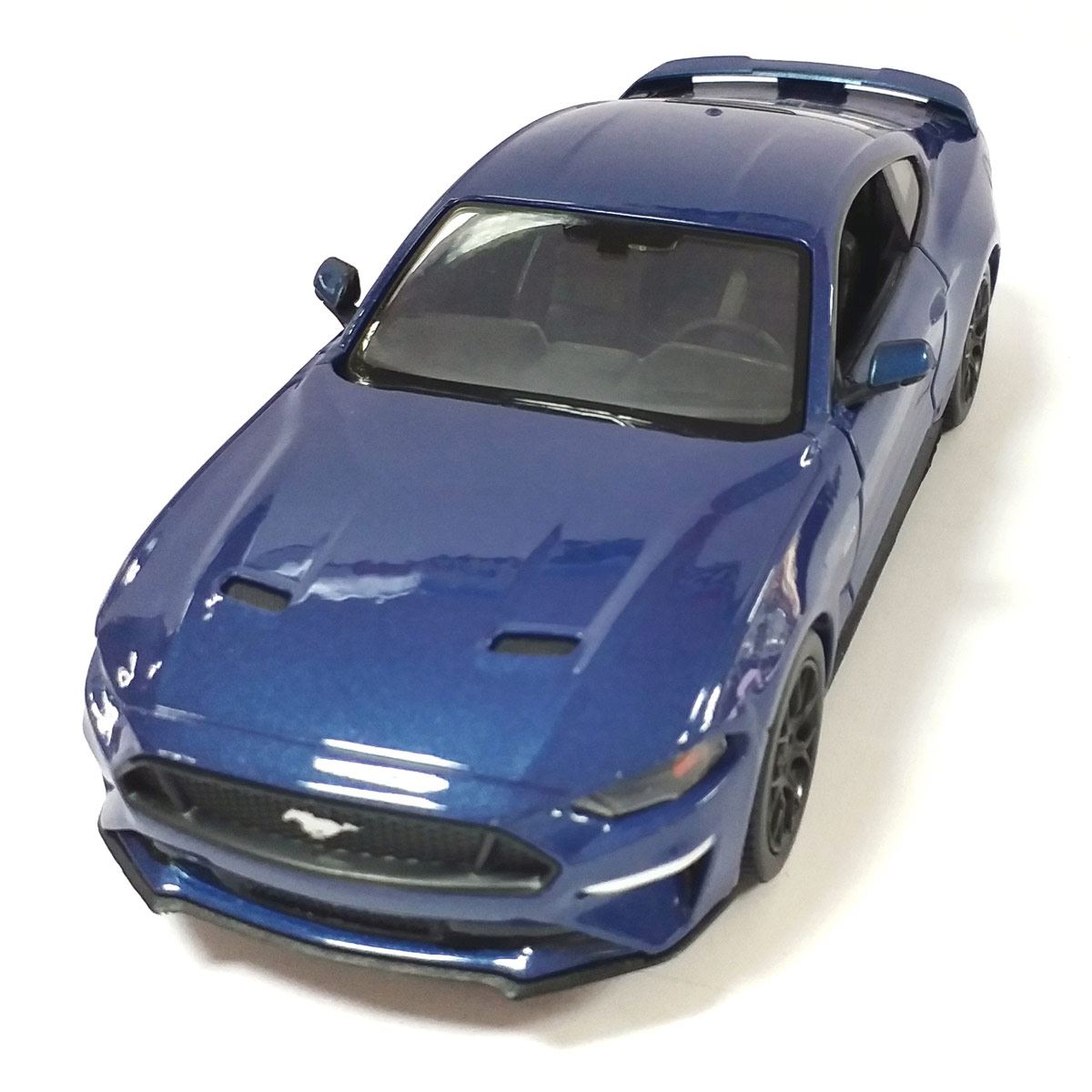 Carro mustang de online juguete