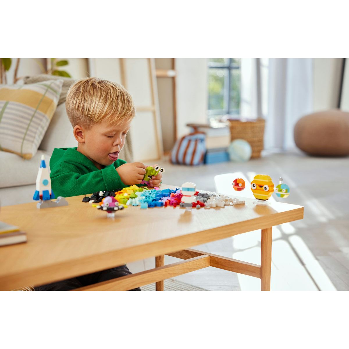 LEGO® Planetas Espaciales Creativos