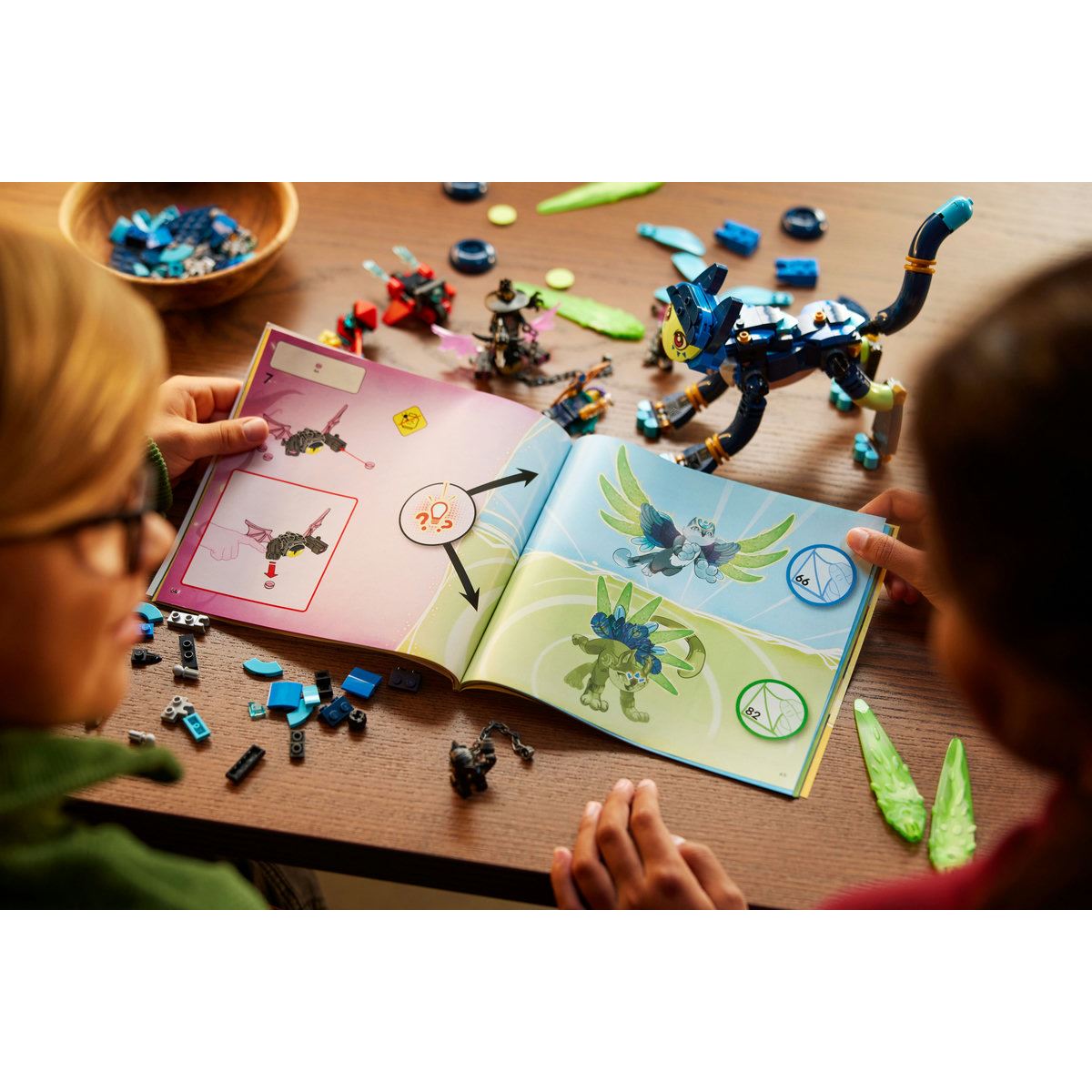 LEGO® Zoey y Zian el Gato-Búho