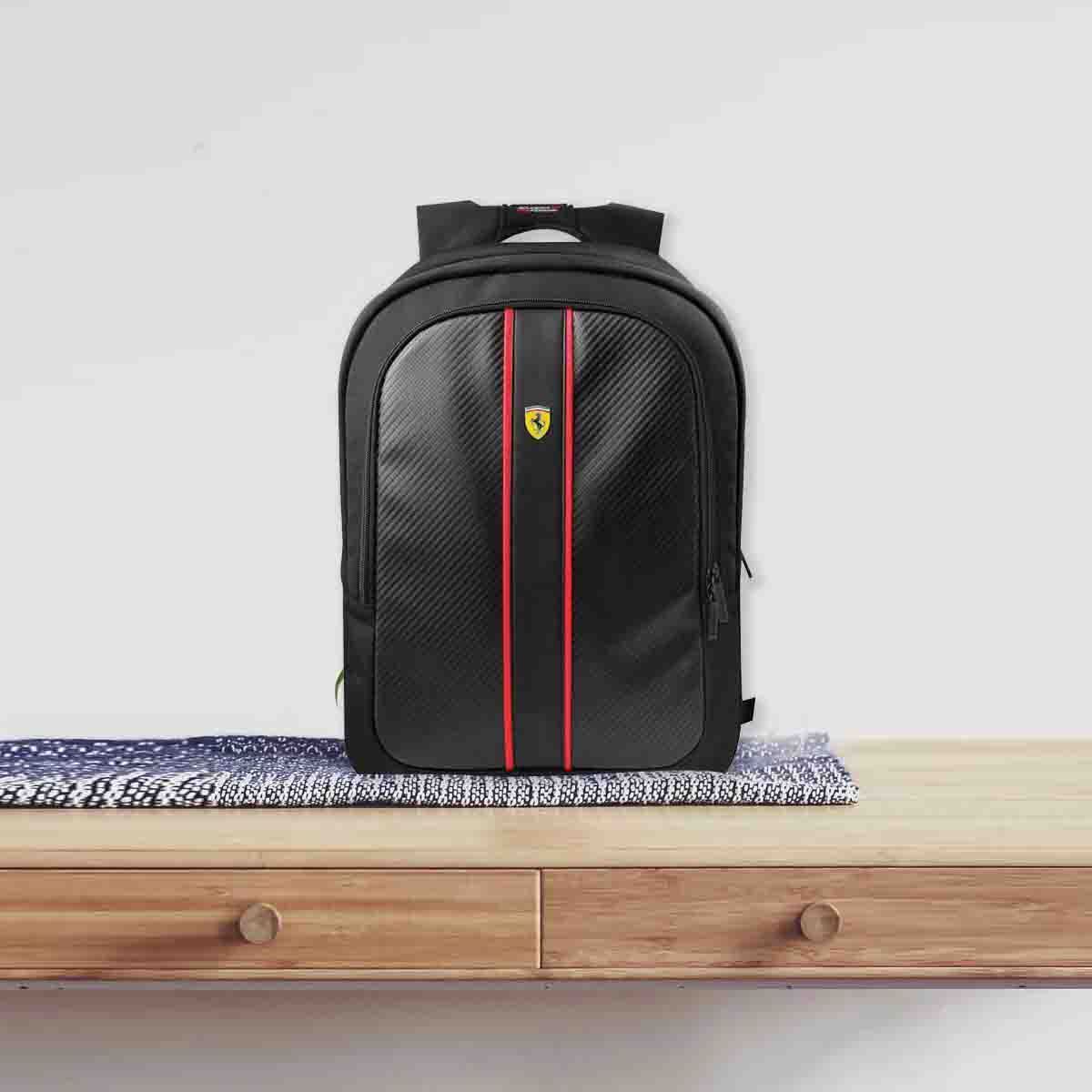 Mochila 15" USB Negro Ferrari