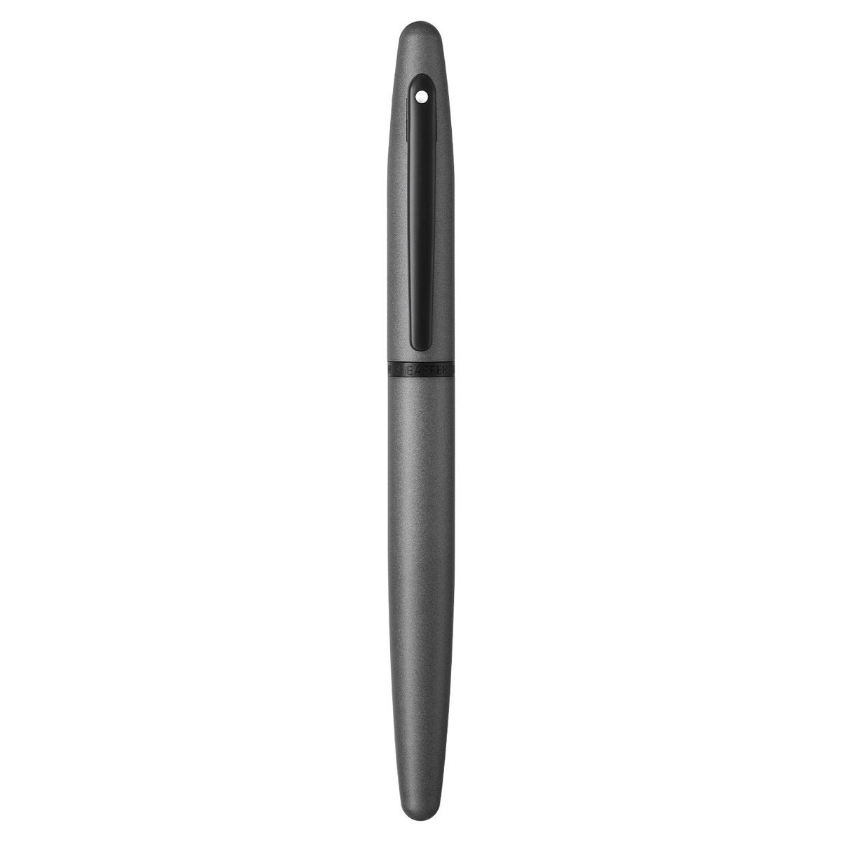 Pluma fuente  vfm gris mate bt punto mediano Sheaffer