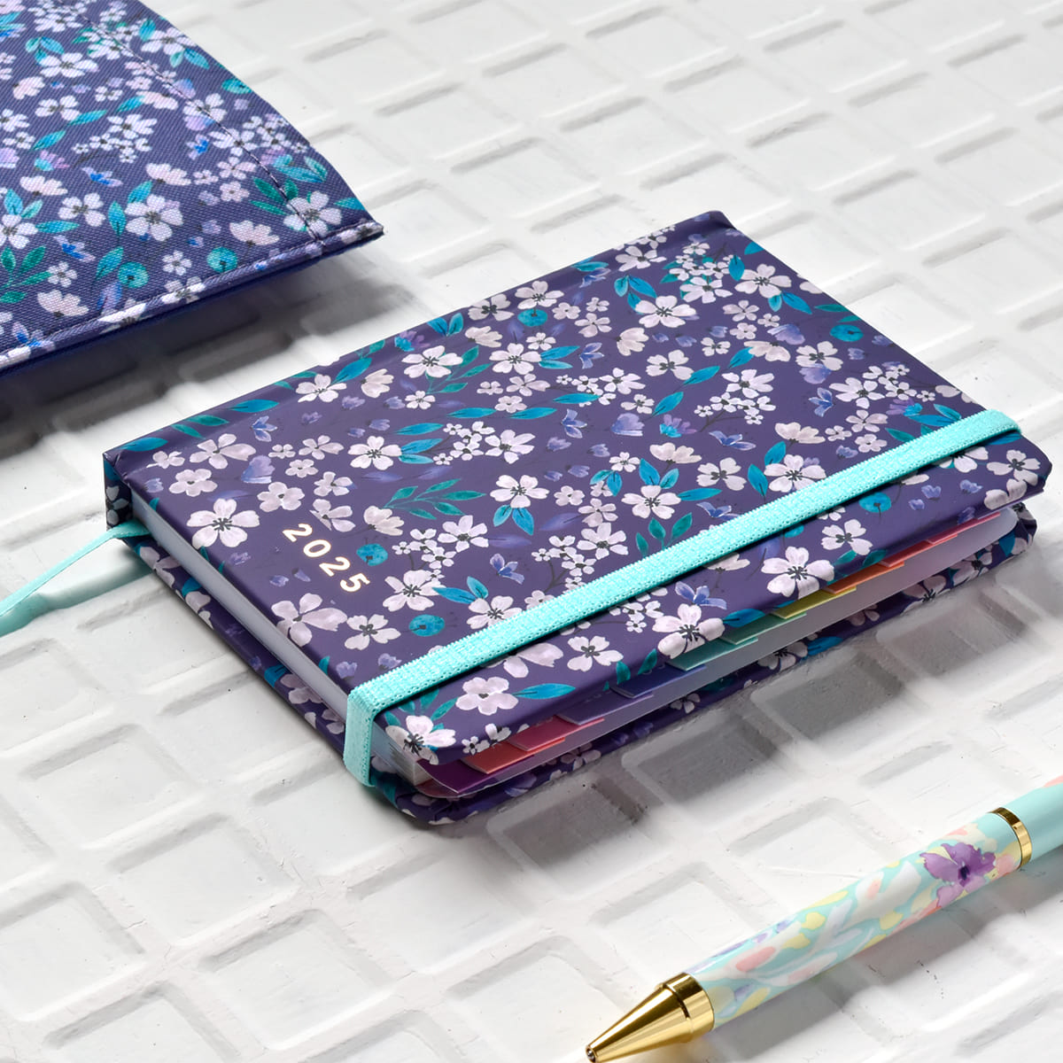 Agenda Pocket 2025 Diseño Mia Manoa