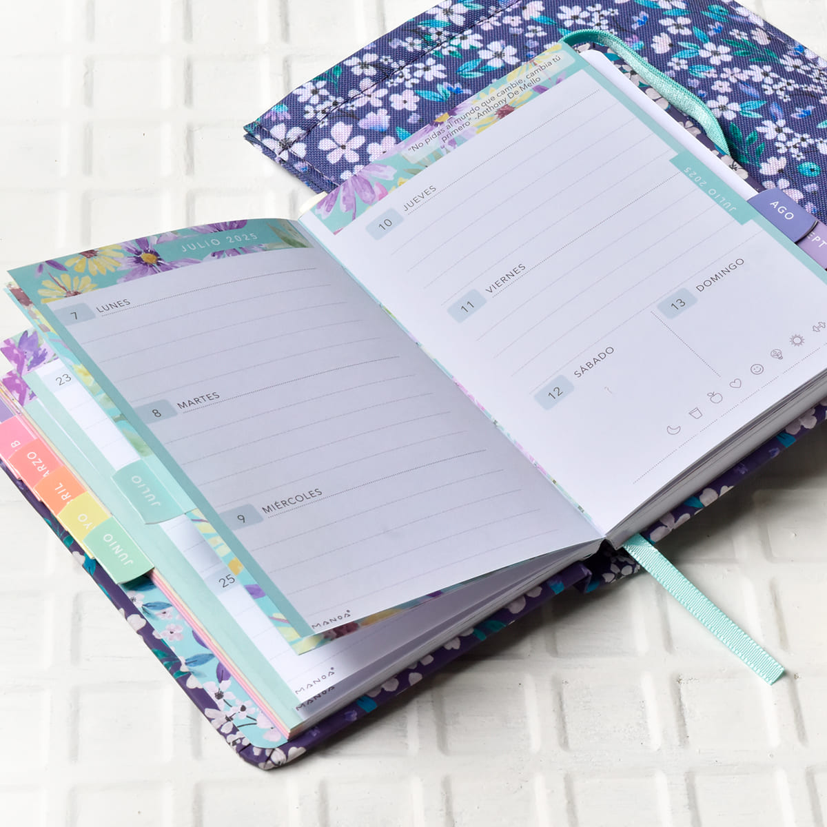 Agenda Pocket 2025 Diseño Mia Manoa