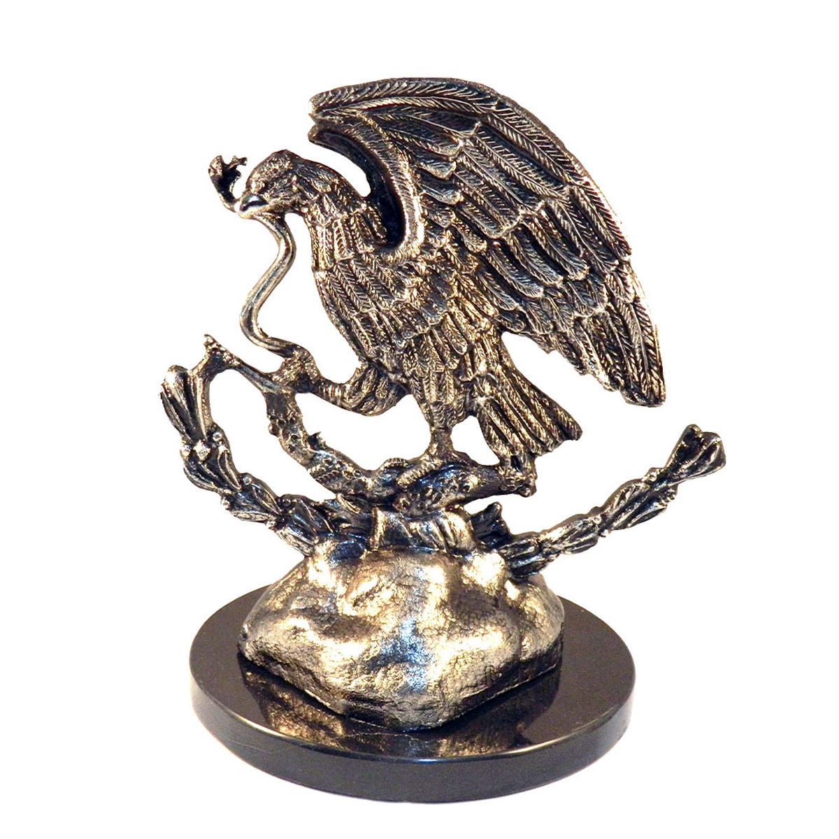 Águila escudo nacional