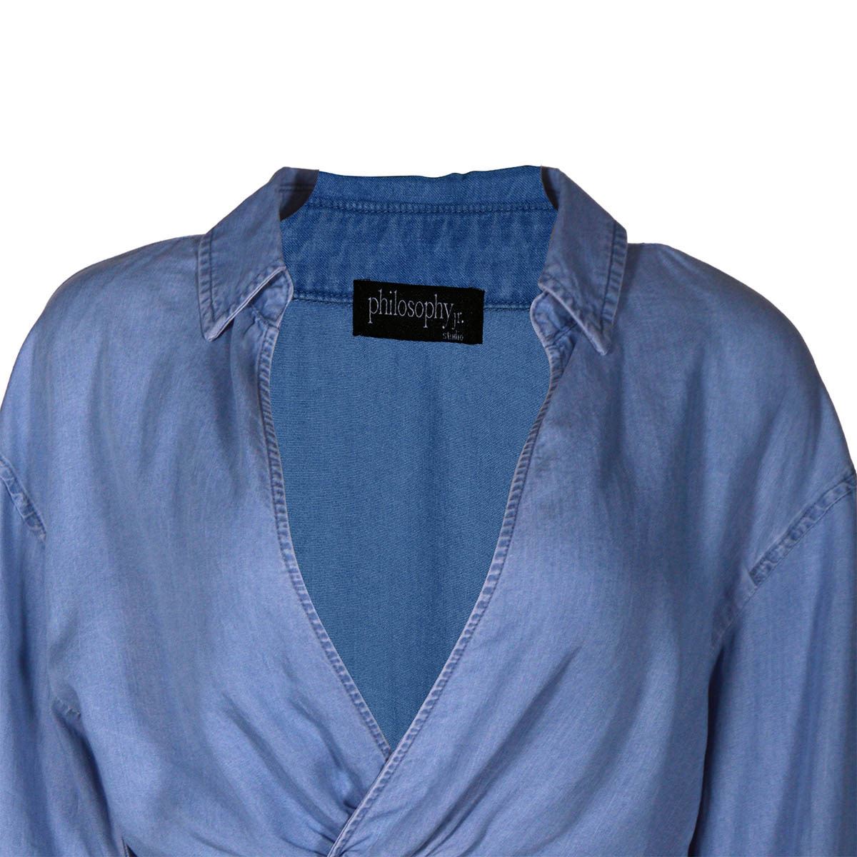 Blusa cruzada Philosophy Jr talla grande color azul modelo 10030tm