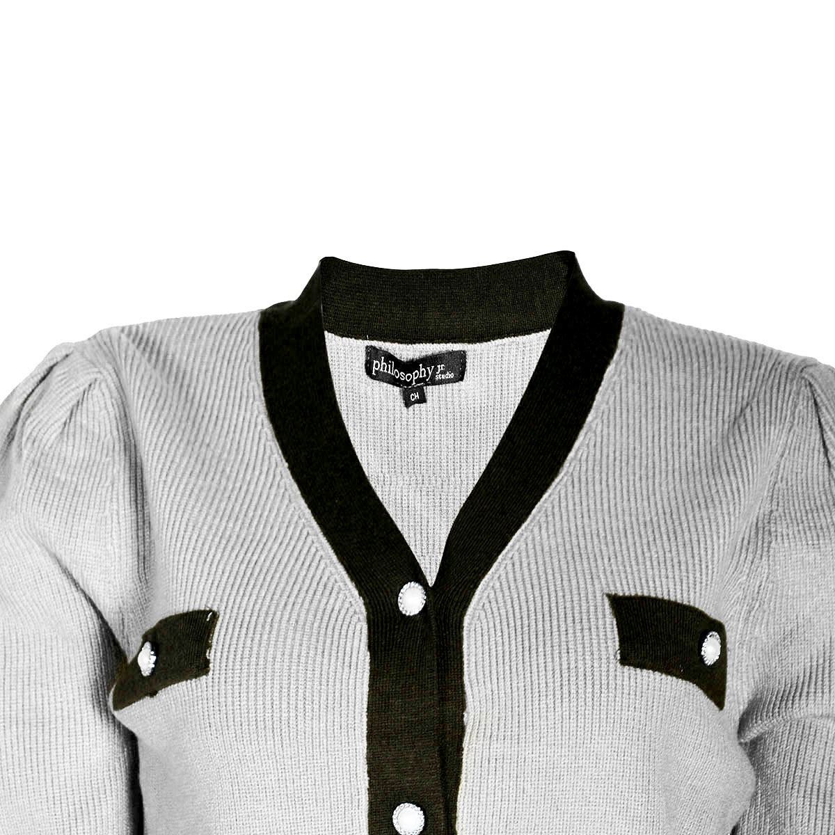 Suéter cuello v Philosophy talla grande color hueso modelo hh11059