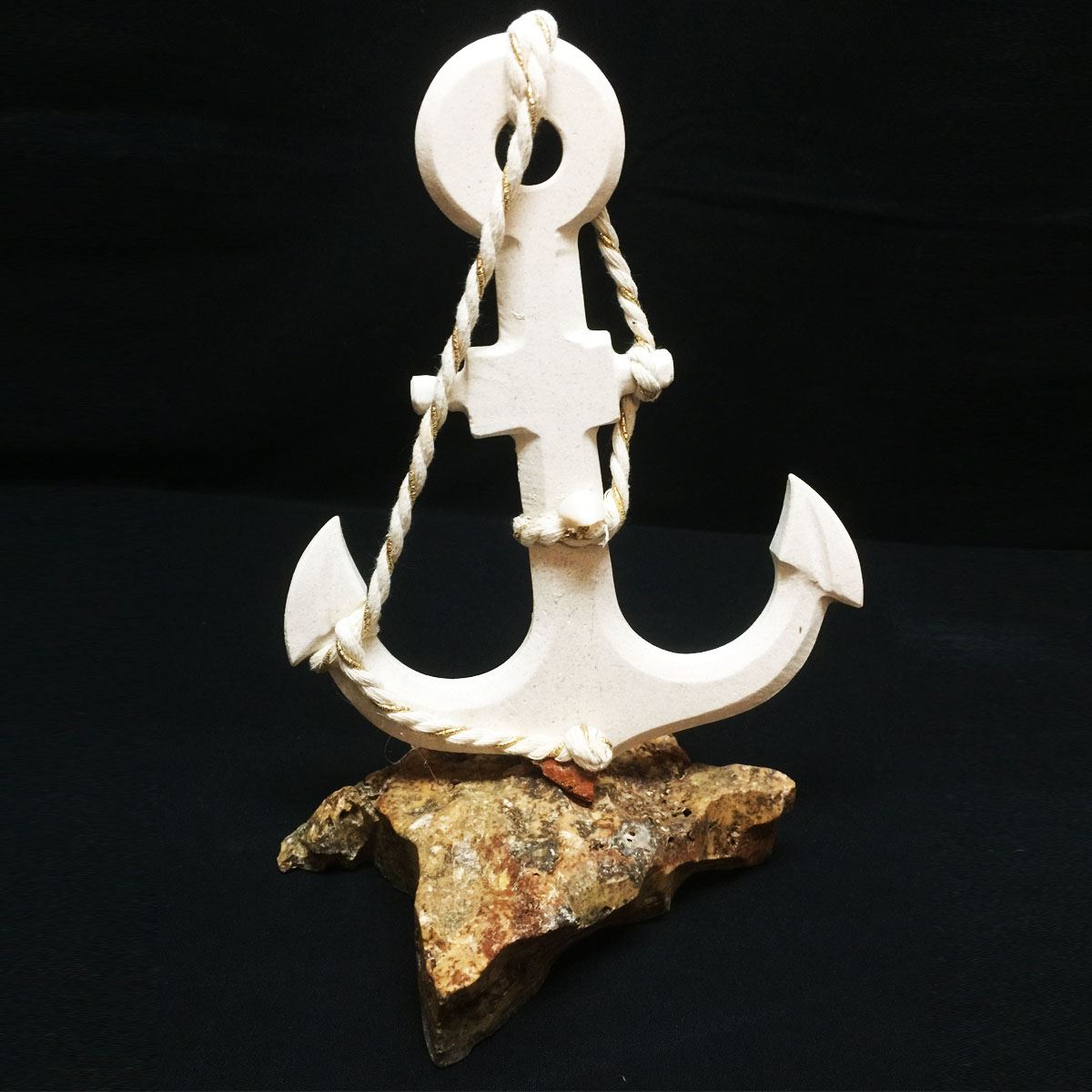 Ancla de mar mármol