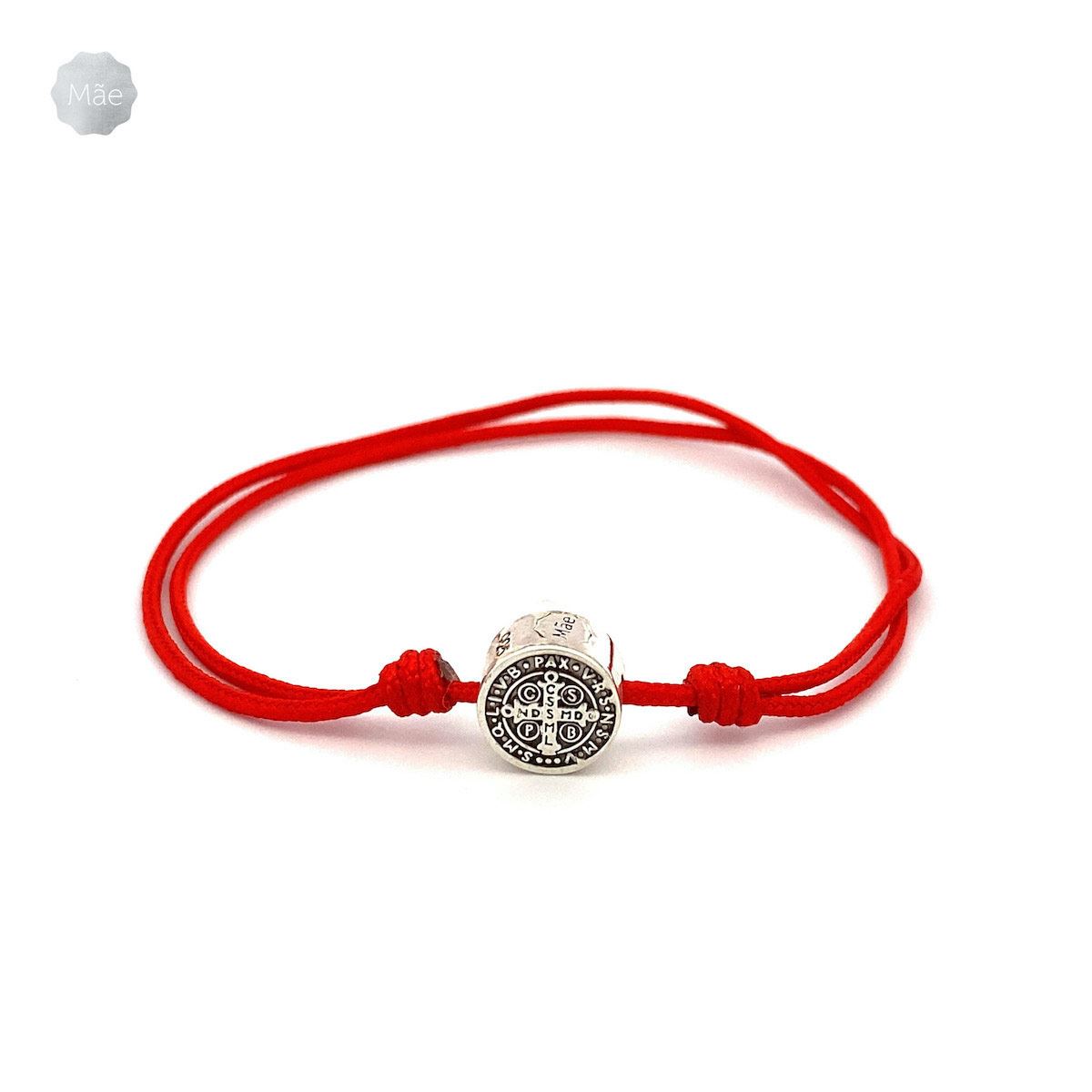 Pulsera con la medalla de San Benito cordon rojo
