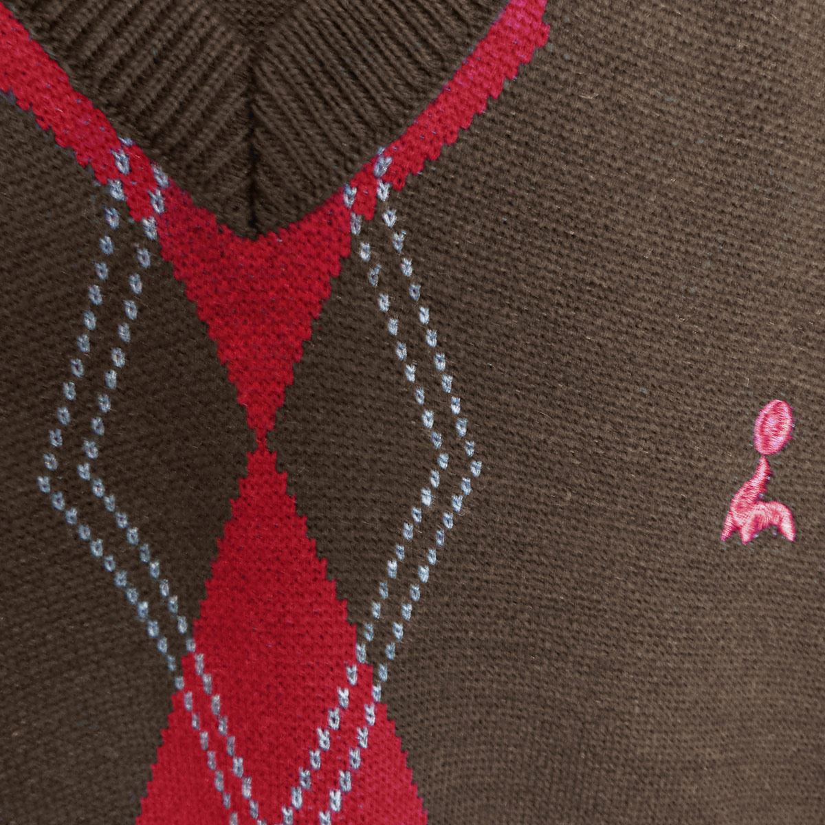 Chaleco Cerrado Cuello V Café M