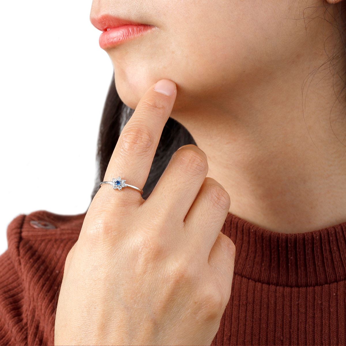 Anillo Redondo Flor De Zirconias Con Centro Azul Villalpando