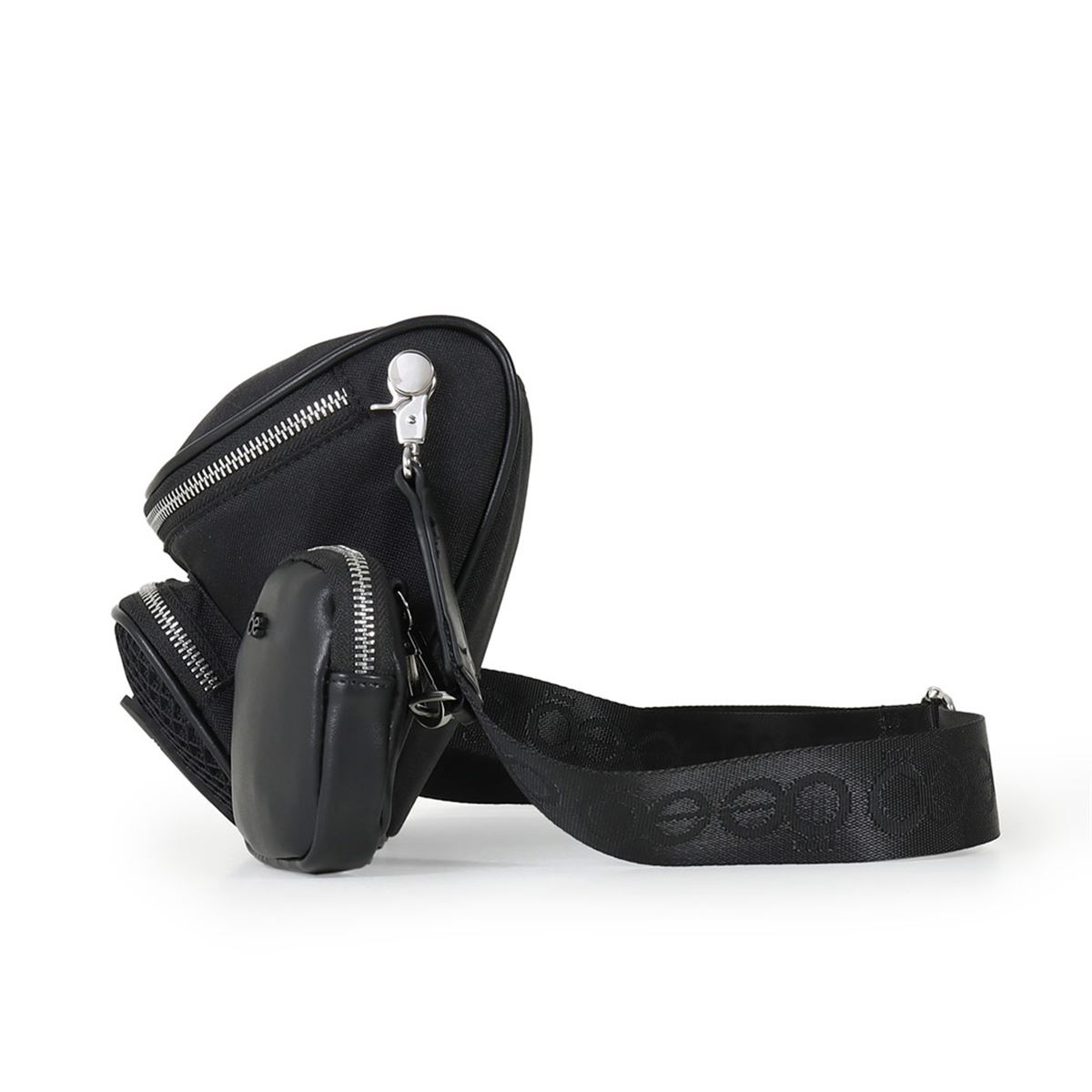 Bolso Cangurera Cloe Modelo 2BLCP23481NEG