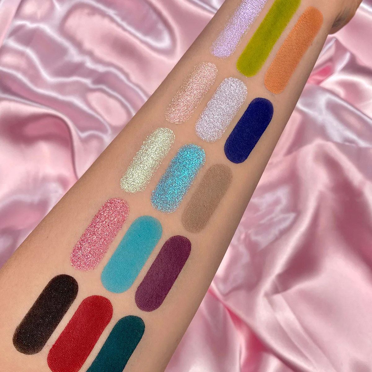 Paleta de Sombras Manga Collection Cat Girl Chronicles Rude