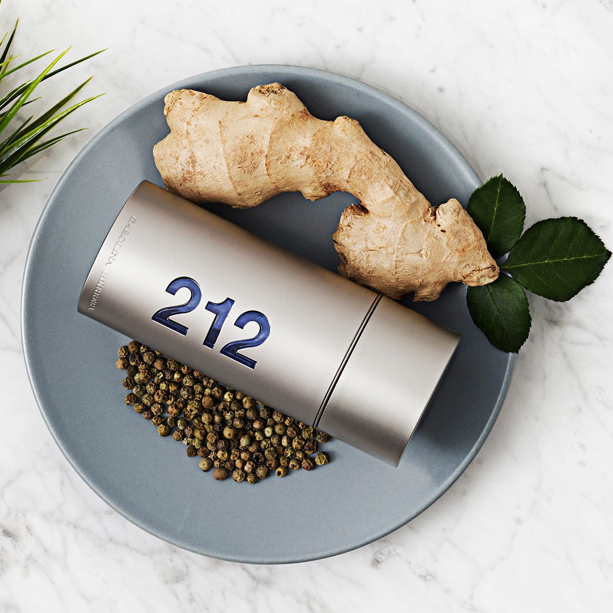 Carolina Herrera 212 MEN Set Para Caballero Perfume EDT 100ML + After Shave 100ML + Perfume de Bolsillo 10ML