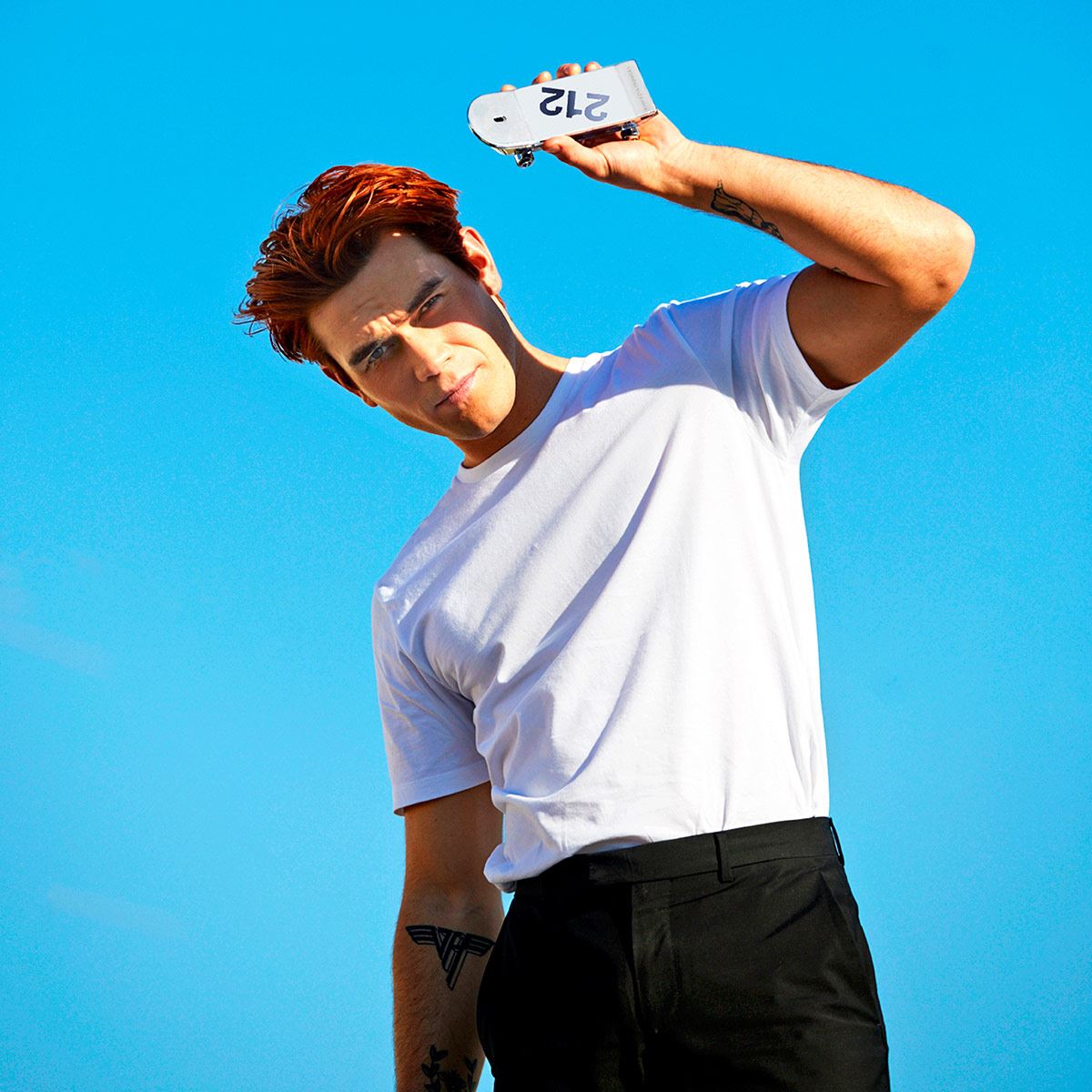 Carolina Herrera 212 Heroes Man EDT 150ML Perfume Para Caballero