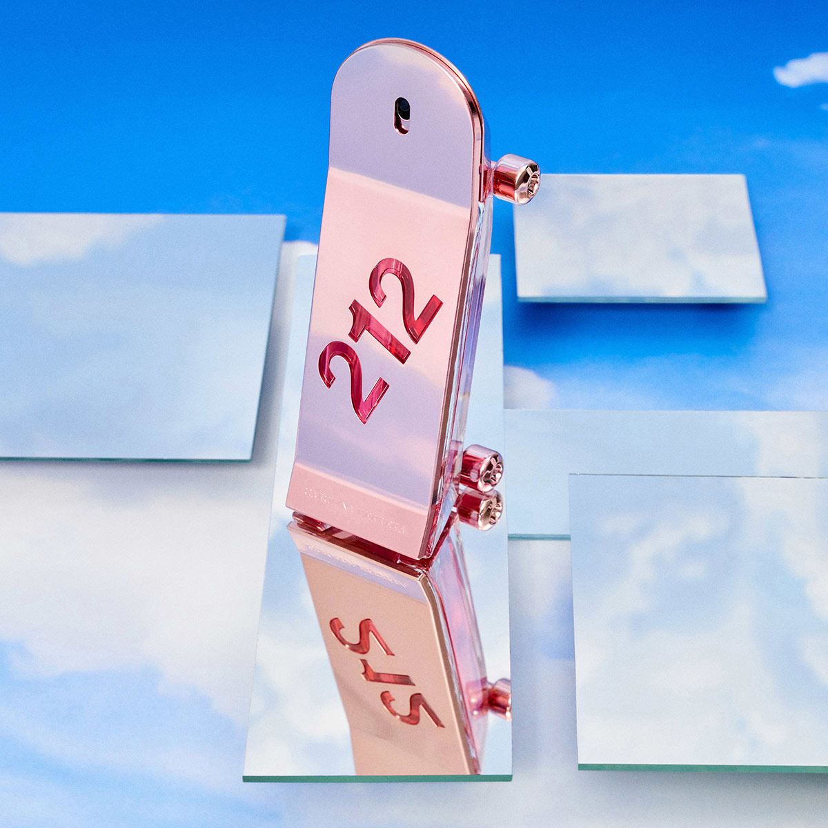 Carolina Herrera 212 Heroes For Her Set Para Dama Perfume EDP 80ML + Body Lotion 100ML + EDP 10ml