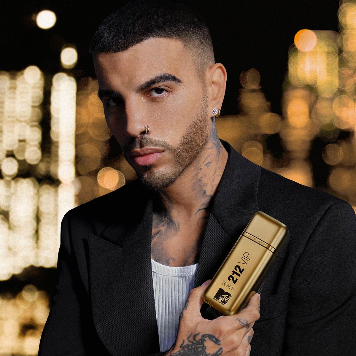 Perfume para Hombre Carolina Herrera 212 Vip Black X MTV Eau de Parfum 100ml