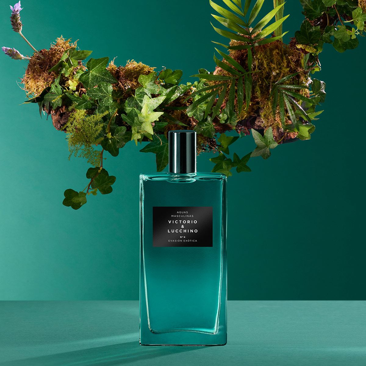 Victorio & Lucchino Agua Nº4 Evasión Exótica EDT 150ML Perfume Para Caballero