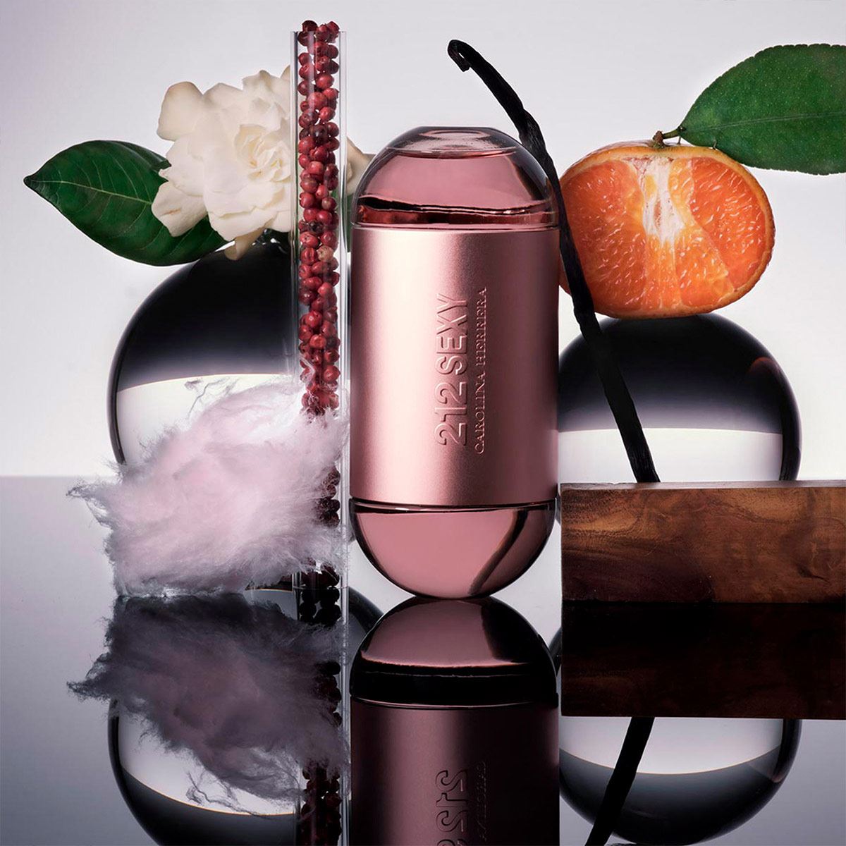 Set para dama, Carolina Herrera, 212 SEXY EDP 100ML+ Body lotion 100ML