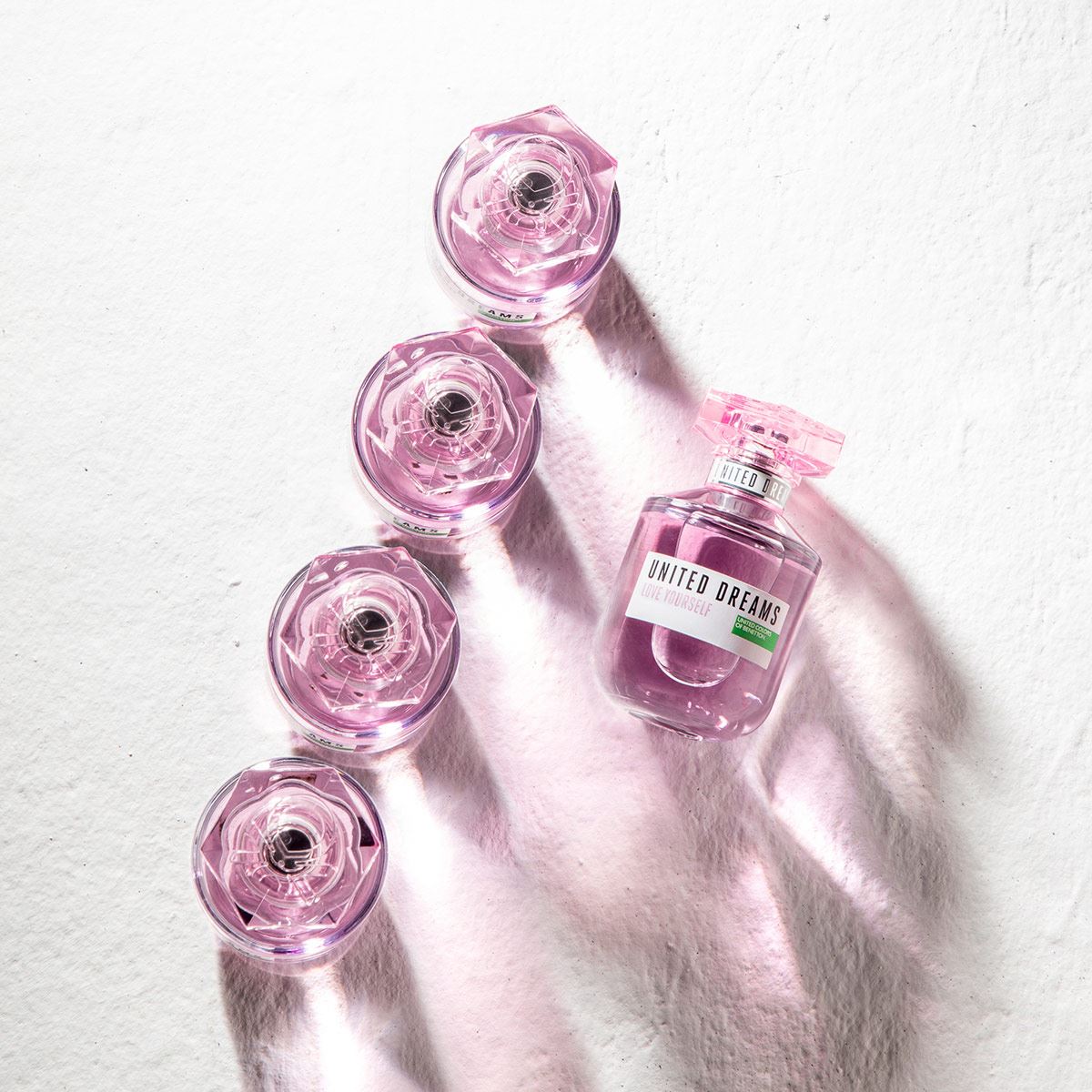 Benetton United Dreams Love Yourself Set Para Dama Perfume EDT 100ML + Bolsa + Cartera + 3 Muestras Sisterland