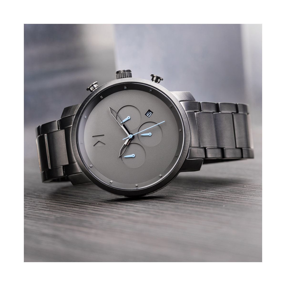 Reloj MVMT Chrono Negro Para Caballero