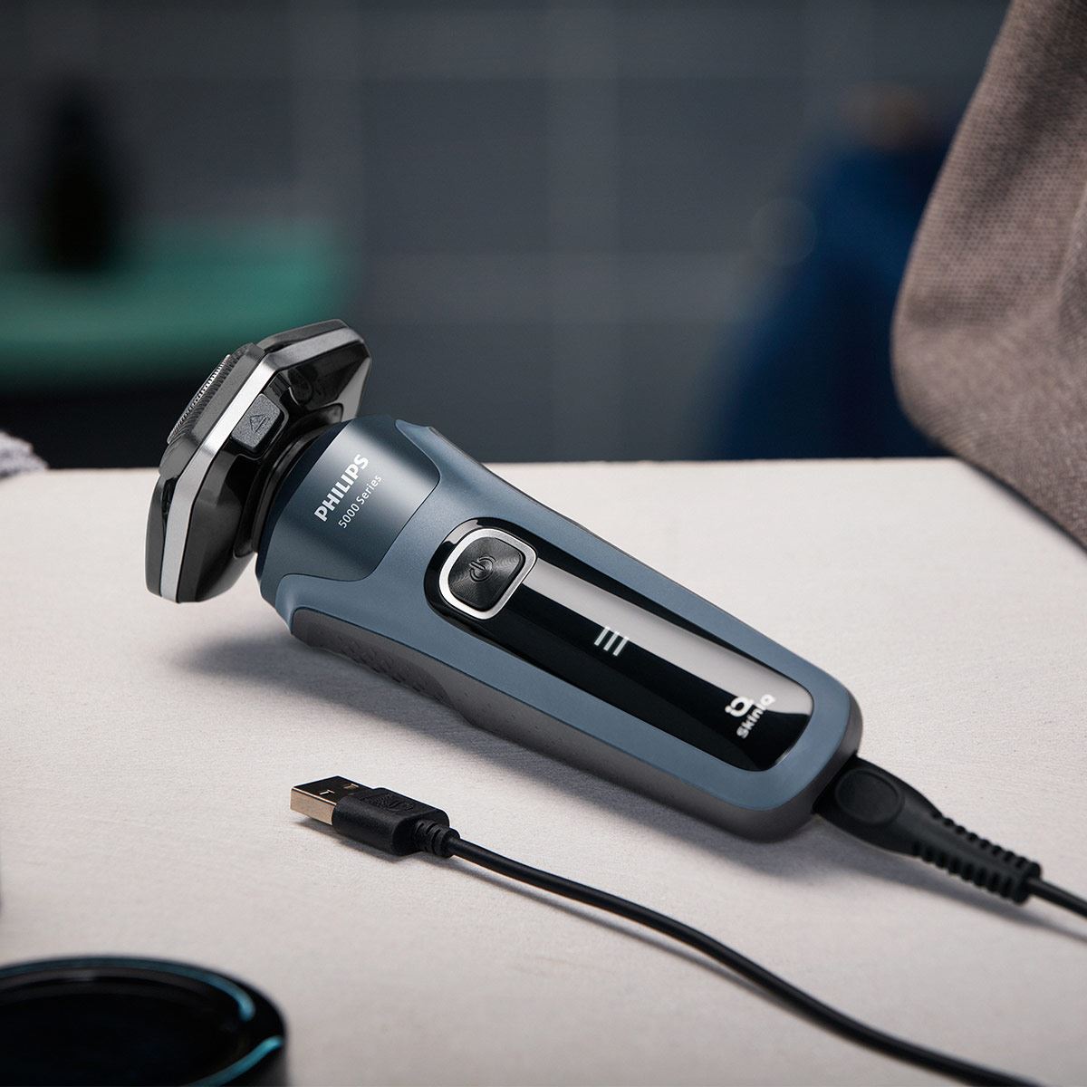 Rasuradora Tecnolog Skin IQ Philips