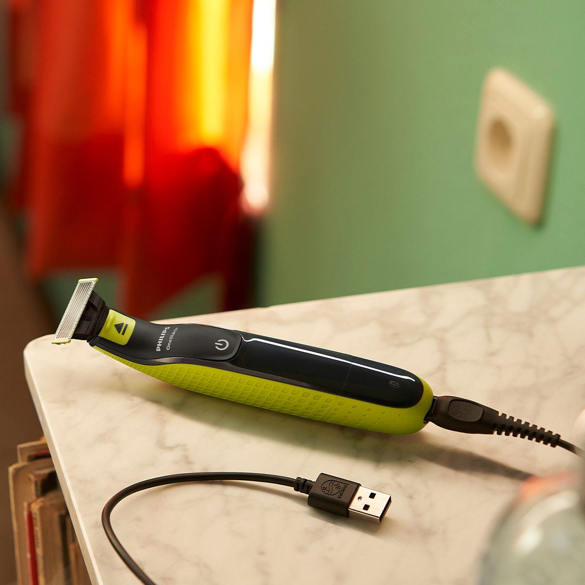 Afeitadora One Blade QP2724/10 Philips