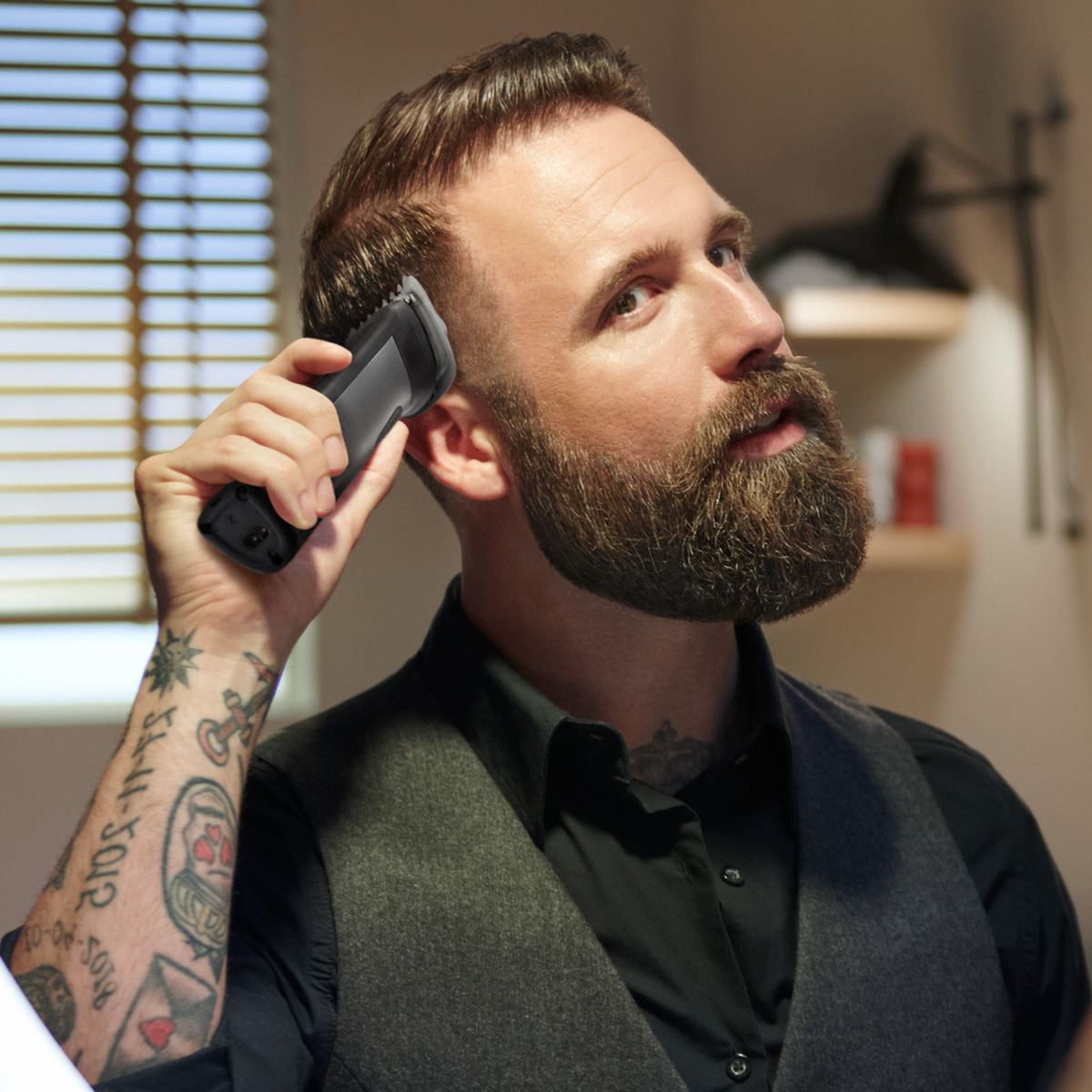 Recortador Multigroom Series 7000 Philips