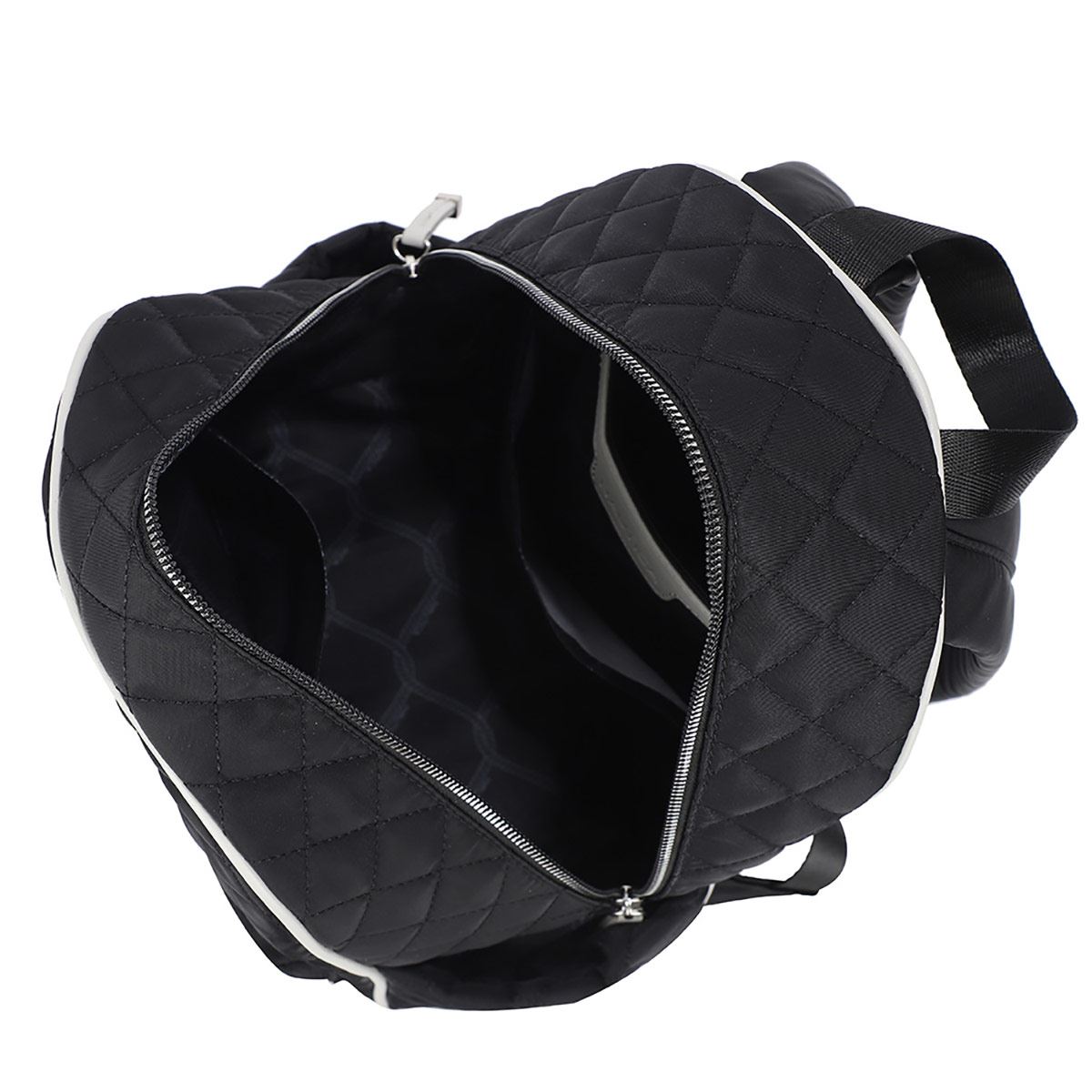 Bolsa estilo Backpack marca Náutica color negro modelo A10071