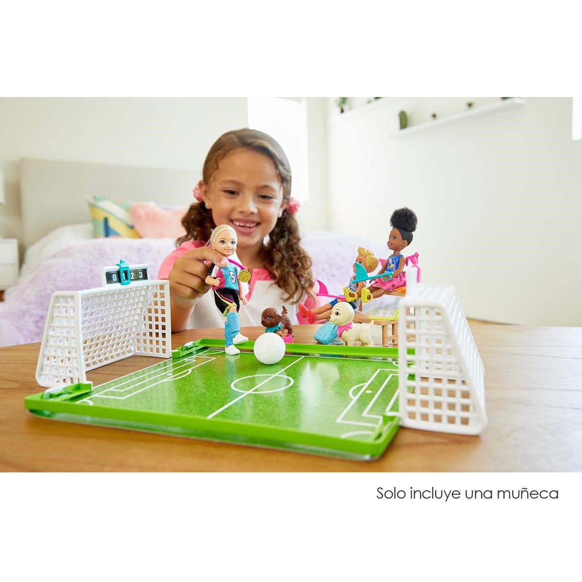 Muñeca Barbie Chelsea Futbolista Dreamhouse Adventures