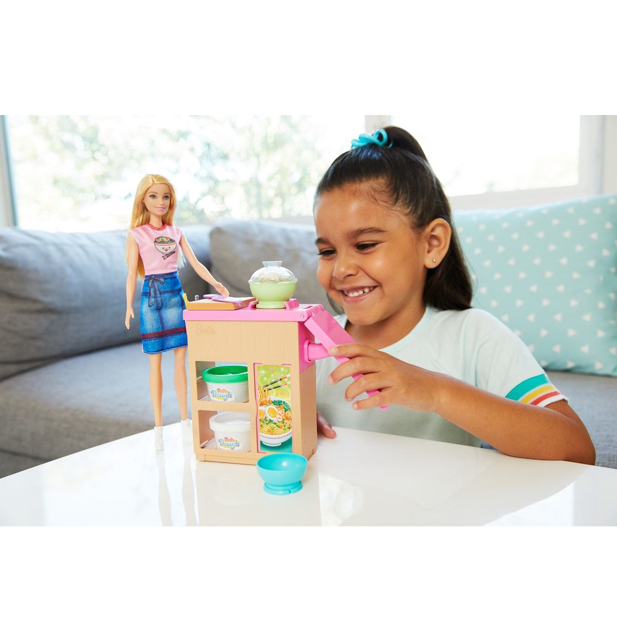 Barbie Careers Muñeca Chef Fideos