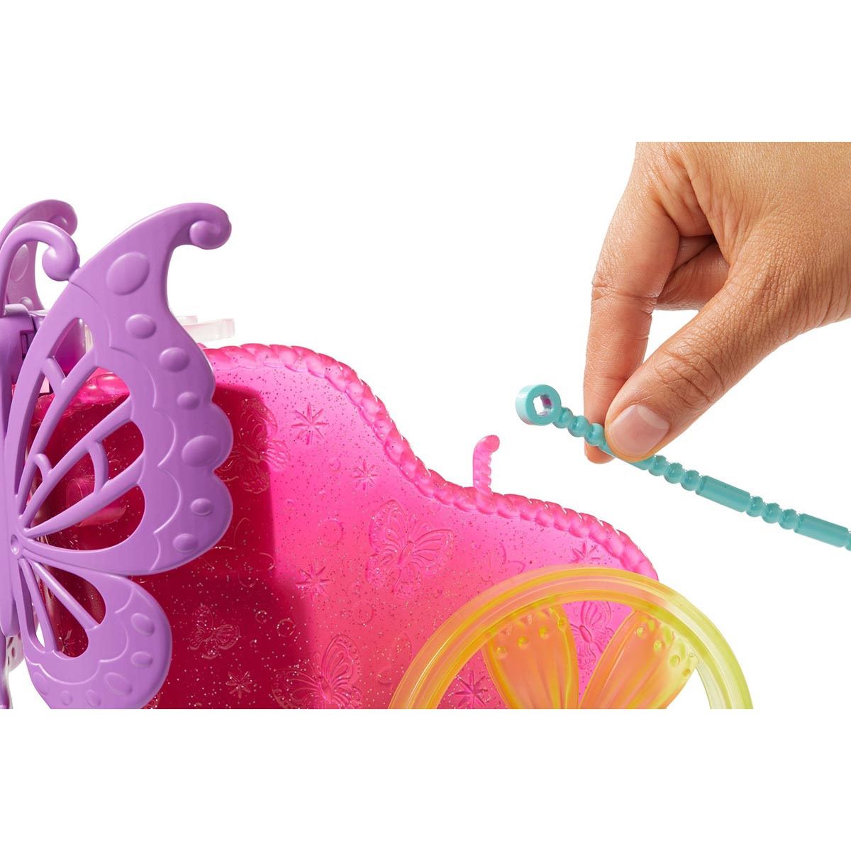 Muñeca Barbie Princesa y Carruaje Dreamtopia