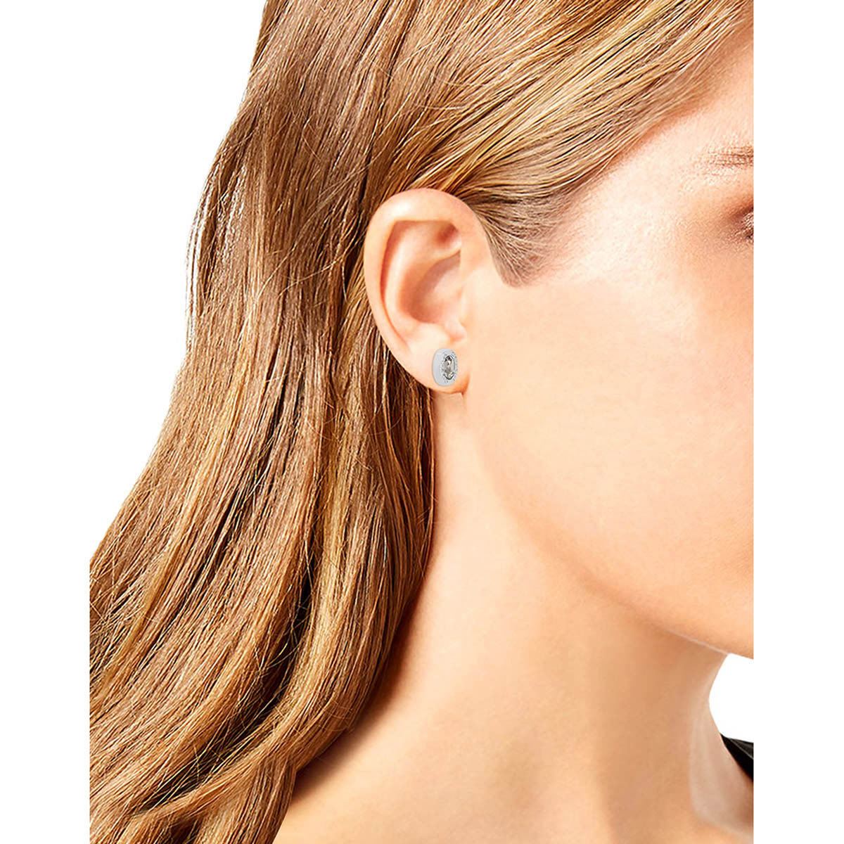 Aretes Coach Color Plateado