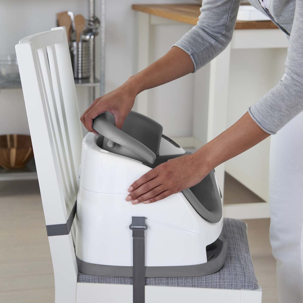 Silla Booster Baby Base Gris Ingenuity